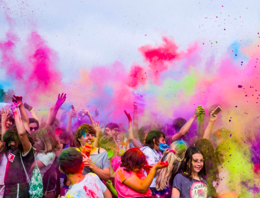 5 Festivals Around the World To Put On Your Bucket List