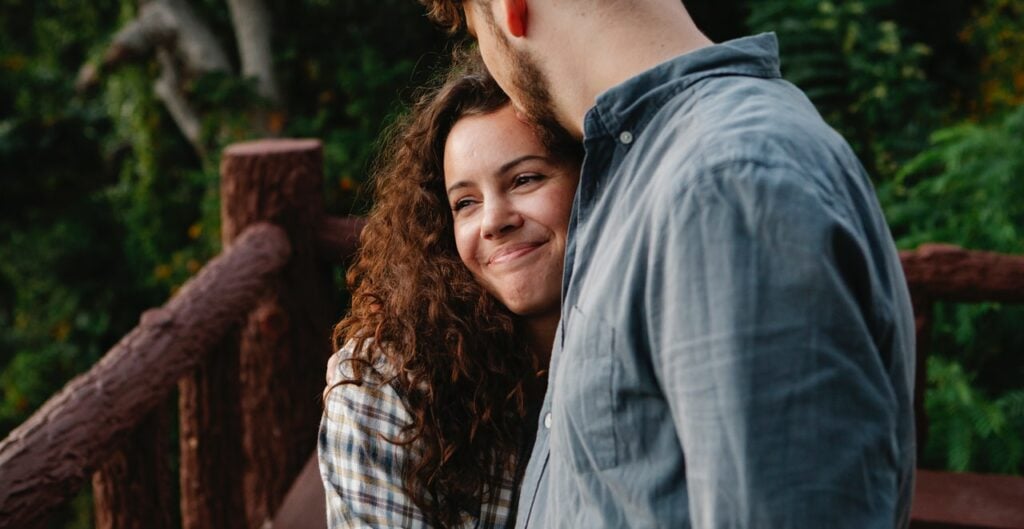 11 steps to win your wife back after hurting her