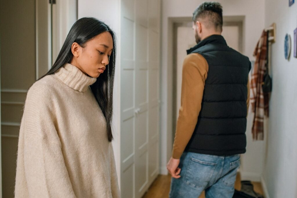 10 things that happen when the intimacy stops in a relationship